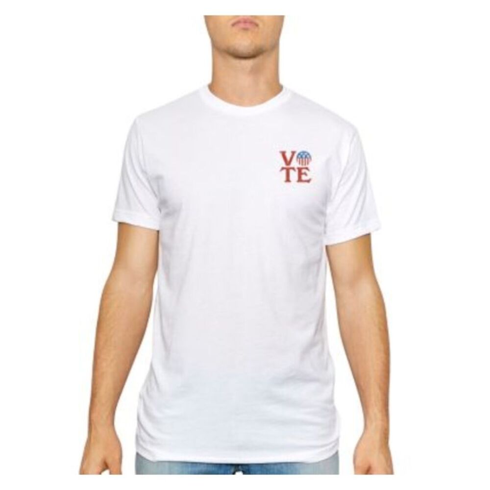 KID DANGEROUS Mens White Lightweight, Graphic Classic Fit T-Shirt S